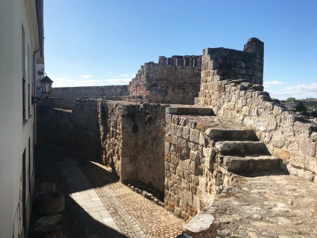 Atrio Zamora Bagian luar foto